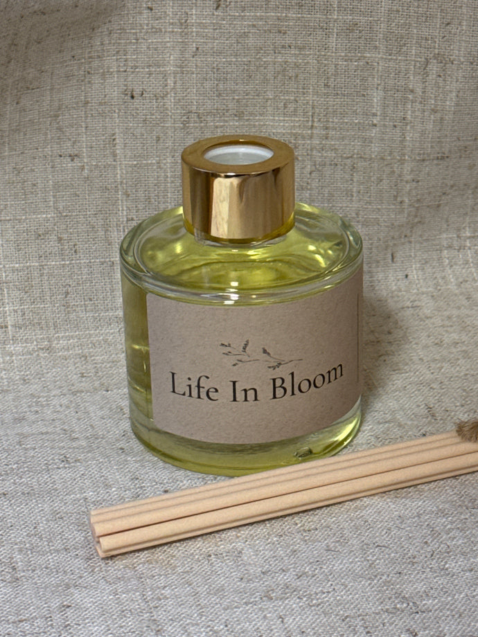 Life In Bloom - Luxury Reed Diffuser