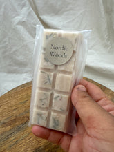 Load image into Gallery viewer, Nordic Woods - Soy Wax Melt
