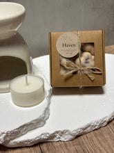 Load image into Gallery viewer, Cloud Soy Wax Melts
