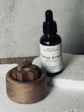 Load image into Gallery viewer, Vintage juniper
