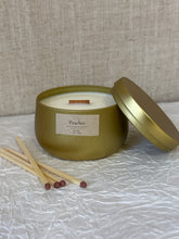 Load image into Gallery viewer, Peaches - Soy Candle Standard Size
