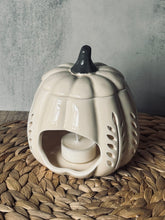 Load image into Gallery viewer, Pumpkin Ceramic Wax Warmer
